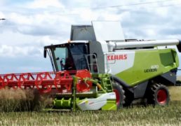 Claas LEXION 670-620 Combine Harvester